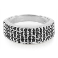 Anillo en plata con Espinela negra