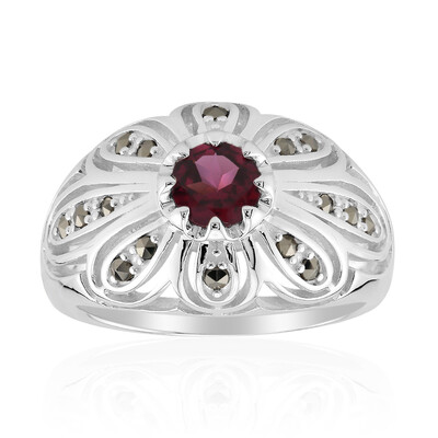 Anillo en plata con Rodolita (Annette classic)