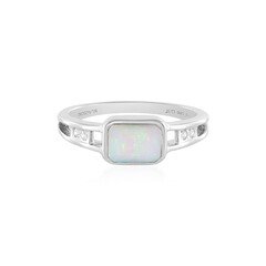 Anillo en plata con Ópalo de Welo