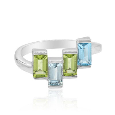 Anillo en plata con Peridoto