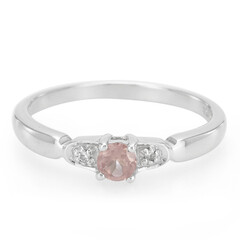 Anillo en plata con Granate de Malaya