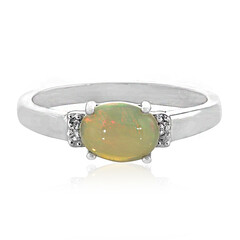 Anillo en plata con Ópalo de Welo