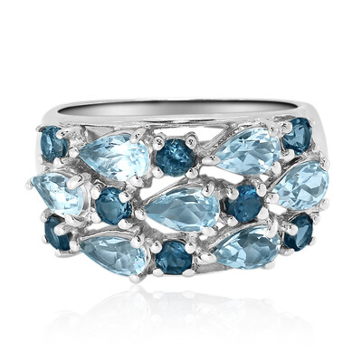 Anillo en plata con Topacio azul cielo