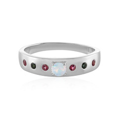 Anillo en plata con Ópalo de Welo