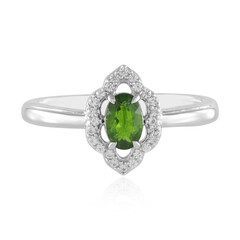 Anillo en plata con Diópsido de Rusia