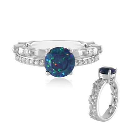 Anillo en plata con Ópalo de Mezezo
