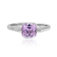 Anillo en platino con Cuncita AAA de Brasil