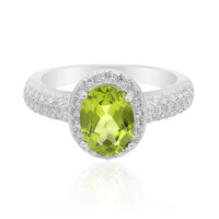 Anillo en plata con Peridoto