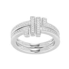 Anillo en plata con Zircón (Adela Silber)