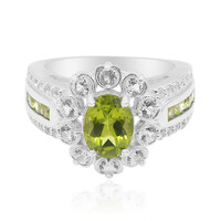 Anillo en plata con Peridoto