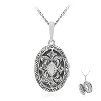Collar en plata con Nácar