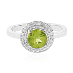 Anillo en plata con Peridoto