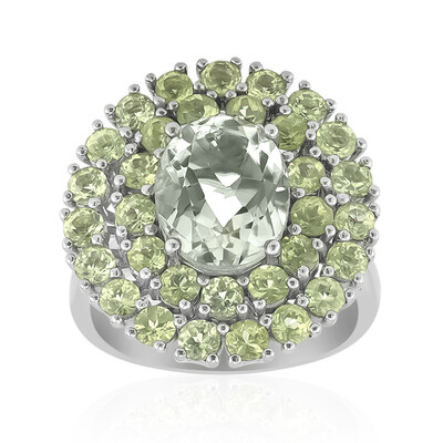 Anillo en plata con Amatista verde