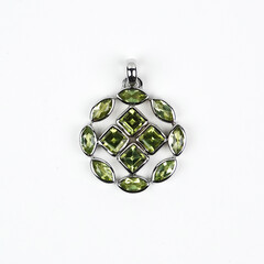 Colgante en plata con Peridoto
