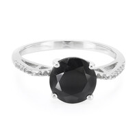 Anillo en plata con Espinela negra