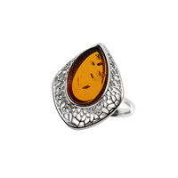Anillo en plata con Ámbar báltico