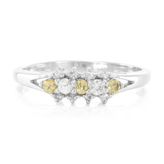 Anillo en plata con Granate de Tanzania de color cambiante