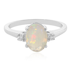 Anillo en plata con Ópalo de Welo