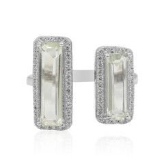 Anillo en plata con Amatista verde