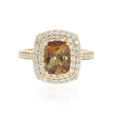 Anillo en oro con Andalucita