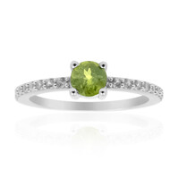 Anillo en plata con Vesuvianita