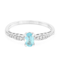 Anillo en plata con Apatita azul
