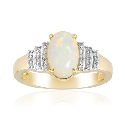 Anillo en oro con Ópalo blanco de Brasil