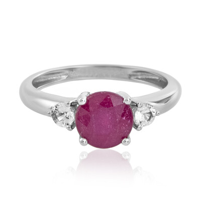 Anillo en plata con Rubí de Mozambique