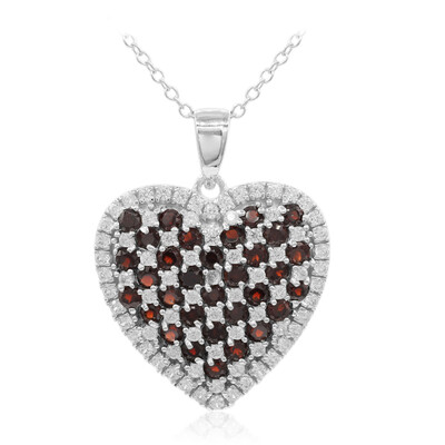 Collar en plata con Granate