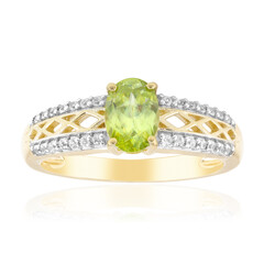 Anillo en oro con Esfena de Capelinha
