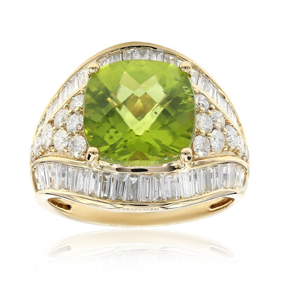Anillo en oro con Peridoto de Dashihe (CIRARI)