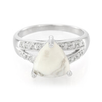 Anillo en plata con Howlita
