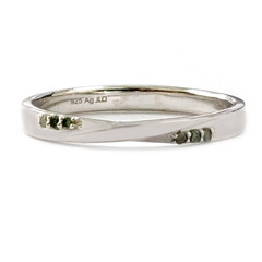 Anillo en plata con Diamante verde