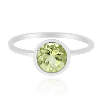 Anillo en plata con Cuarzo del Ouro Verde