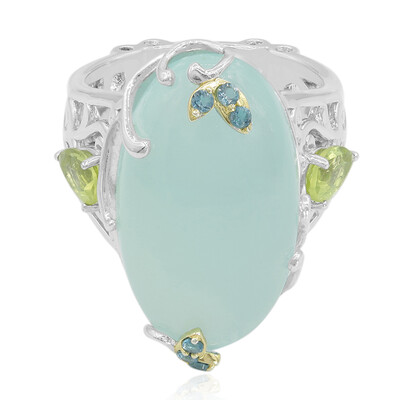 Anillo en plata con Calcedonia agua  (Dallas Prince Designs)