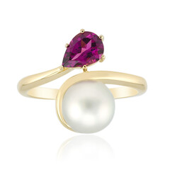 Anillo en oro con Perla blanca del mar del sur (Michelle Albala)