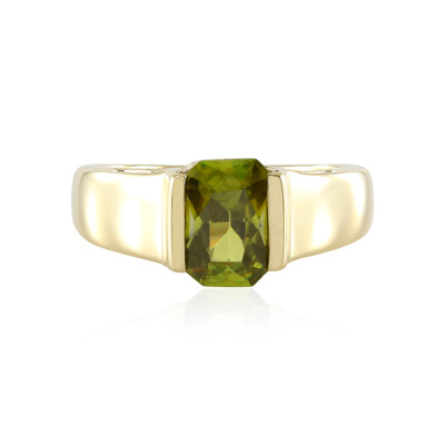 Anillo en oro con Esfena
