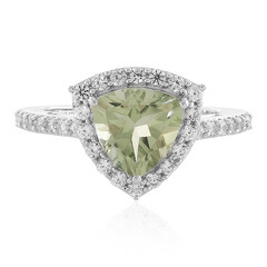 Anillo en plata con Amatista verde