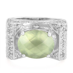 Anillo en plata con Prehnita