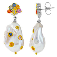 Pendientes en plata con Perla Freshwater (Dallas Prince Designs)