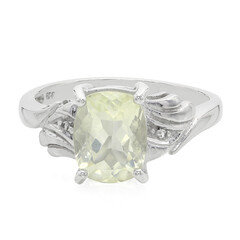 Anillo en plata con Ortoclasa