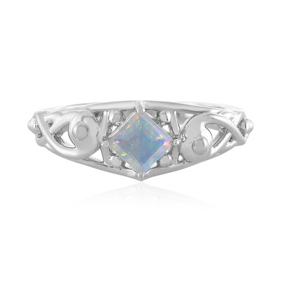 Anillo en plata con Ópalo de Welo