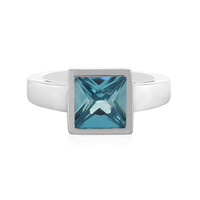 Anillo en plata con Zircón de Ratanak Kirí