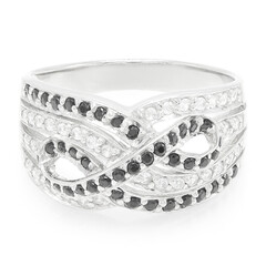 Anillo en plata con Espinela negra