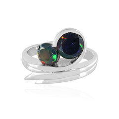Anillo en plata con Ópalo de Mezezo (de Melo)