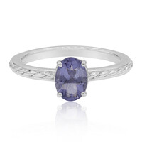 Anillo en plata con Iolita