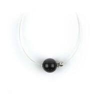 Collar en plata con Shungita