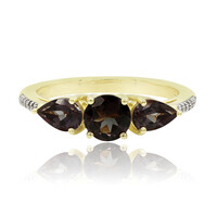 Anillo en oro con Granate de color cambiante