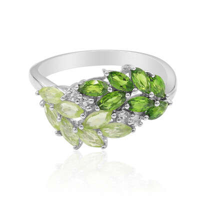 Anillo en plata con Peridoto