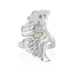 Anillo en plata con Ópalo de Welo
